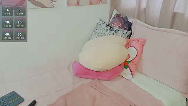 Snapshot of Hanaa_rosse chatting on 02.27.25 Hanaa rosse online show from 02.27.25