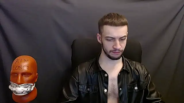 Snapshot of _Damien_thorn_ chatting on 12.13.24 Damien thorn online show from 12.13.24