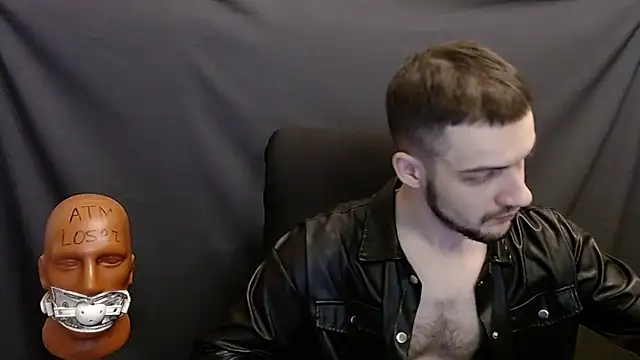 Snapshot of _Damien_thorn_ chatting on 12.14.24 Damien thorn online show from 12.14.24