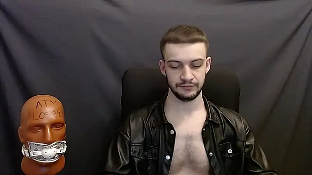 Snapshot of _Damien_thorn_ chatting on 12.15.24 Damien thorn online show from 12.15.24