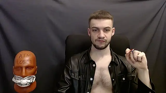 Snapshot of _Damien_thorn_ chatting on 12.29.24 Damien thorn online show from 12.29.24