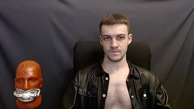 Snapshot of _Damien_thorn_ chatting on 01.08.25 Damien thorn online show from 01.08.25