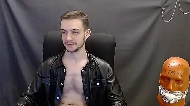 Snapshot of _Damien_thorn_ chatting on 02.08.25 Damien thorn online show from 02.08.25