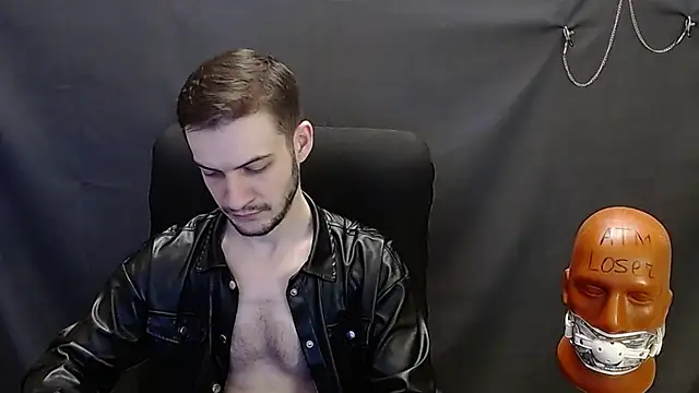 Snapshot of _Damien_thorn_ chatting on 02.12.25 Damien thorn online show from 02.12.25