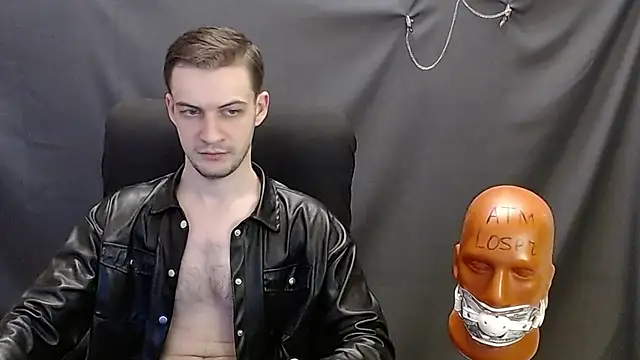 Snapshot of _Damien_thorn_ chatting on 02.25.25 Damien thorn online show from 02.25.25