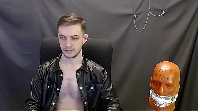 Snapshot of _Damien_thorn_ chatting on 03.14.25 Damien thorn online show from 03.14.25