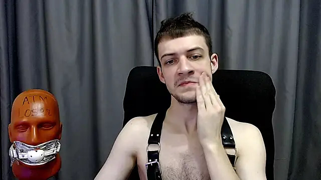 Snapshot of _Damien_thorn_ chatting on 11.01.25 Damien thorn online show from 11.01.25