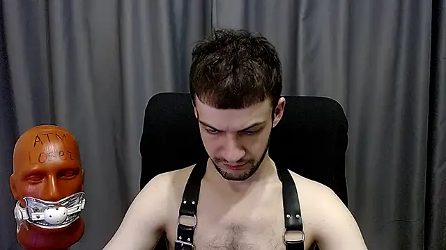 Snapshot of _Damien_thorn_ chatting on 11.07.25 Damien thorn online show from 11.07.25