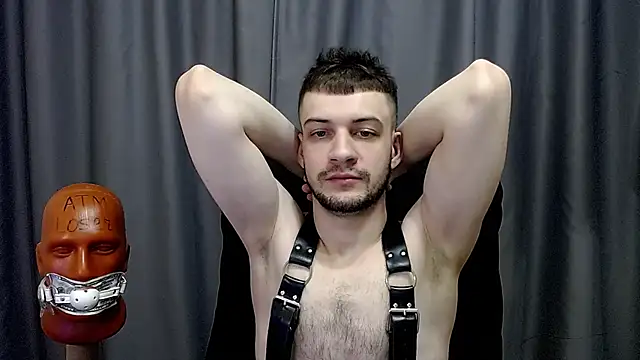 Snapshot of _Damien_thorn_ chatting on 12.05.25 Damien thorn online show from 12.05.25