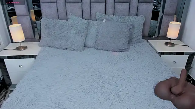 EMMAHILL1 online show from 01.13.26