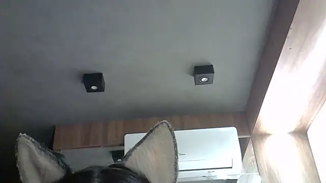 Skinny-Kitten online show from 09.15.25