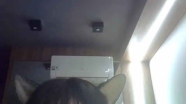 Snapshot of Skinny-Kitten chatting on 06.16.26 Skinny-Kitten online show from 06.16.26