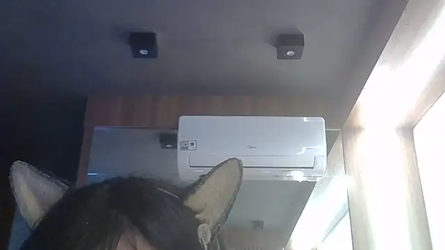 Skinny-Kitten online show from 06.20.26