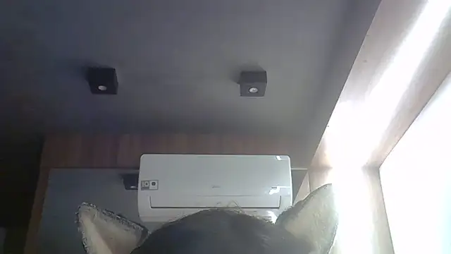 Skinny-Kitten online show from 07.04.26