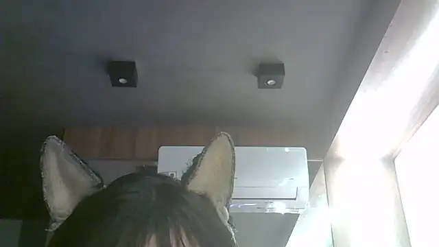 Skinny-Kitten online show from 07.04.26