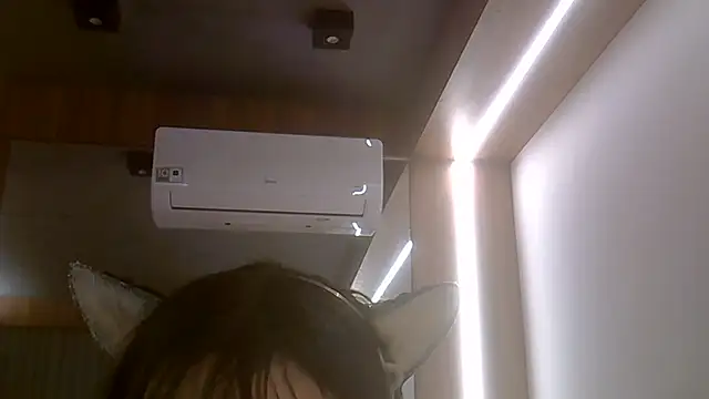 Skinny-Kitten online show from 07.26.26