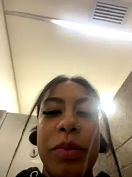 ATENEA SEXXXY online show from 11.20.25