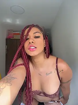 Snapshot of ATENEA_SEXXXY chatting on 05.14.26 ATENEA SEXXXY online show from 05.14.26