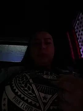 Abril Luv online show from 03.08.25