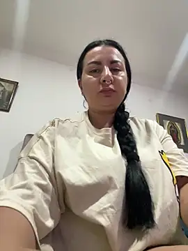 Abril Luv online show from 06.15.26