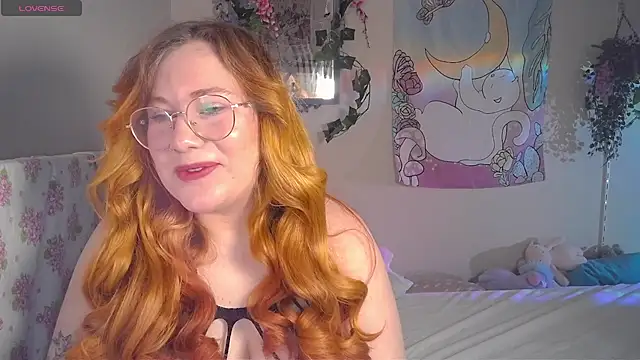 Snapshot of FluffyRainbowKity chatting on 02.20.26 FluffyRainbowKity online show from 02.20.26