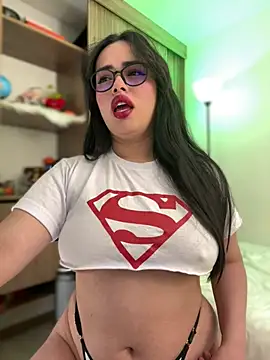 Snapshot of andra_rose chatting on 12.11.24 andra rose online show from 12.11.24