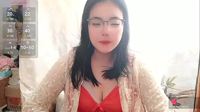 Vivianangn-e online show from 04.27.26