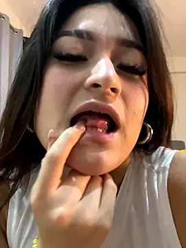 LuceroRm online show from 09.21.25