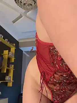 Snapshot of Tasty_Nora chatting on 12.20.24 Tasty Nora online show from 12.20.24