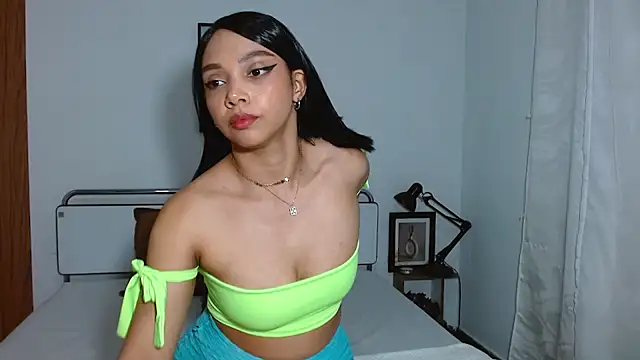 Snapshot of nickyCollins chatting on 01.11.25 nickyCollins online show from 01.11.25