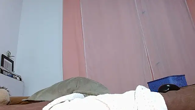 Snapshot of nickyCollins chatting on 02.12.25 nickyCollins online show from 02.12.25