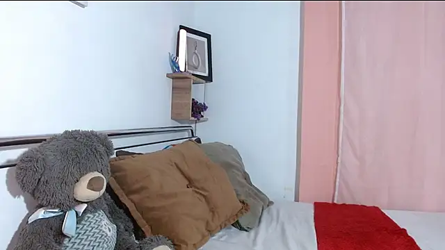 Snapshot of nickyCollins chatting on 03.08.25 nickyCollins online show from 03.08.25