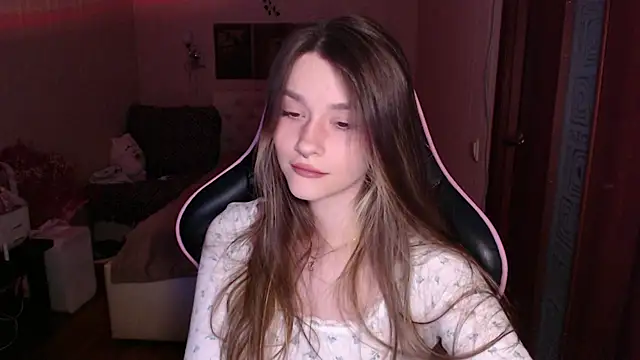 Snapshot of jeann_elsaa chatting on 11.29.25 jeann elsaa online show from 11.29.25