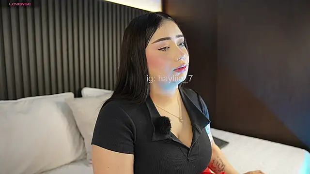 haylie  online show from 07.08.26
