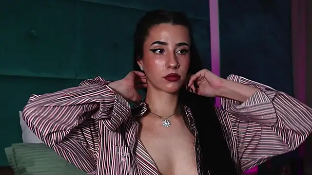 AmeliaJune online show from 06.11.26