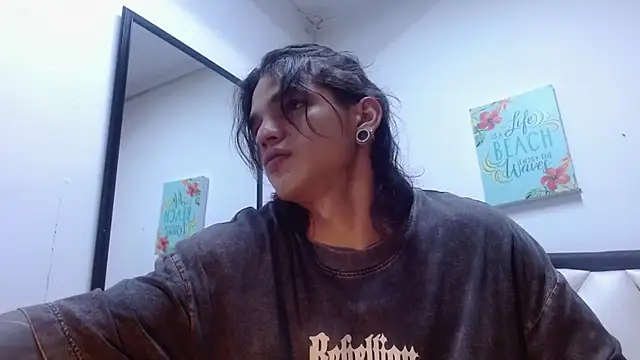 Snapshot of AlbertBernal69 chatting on 09.16.25 AlbertBernal69 online show from 09.16.25