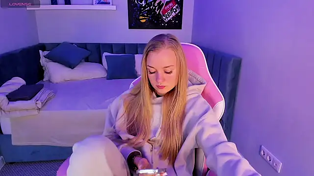 Snapshot of Barbie_Lis chatting on 01.18.26 Barbie Lis online show from 01.18.26