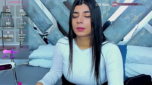 Snapshot of ZiaCalifa chatting on 11.24.25 ZiaCalifa online show from 11.24.25