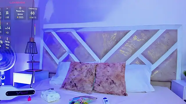 ZiaCalifa online show from 02.20.26