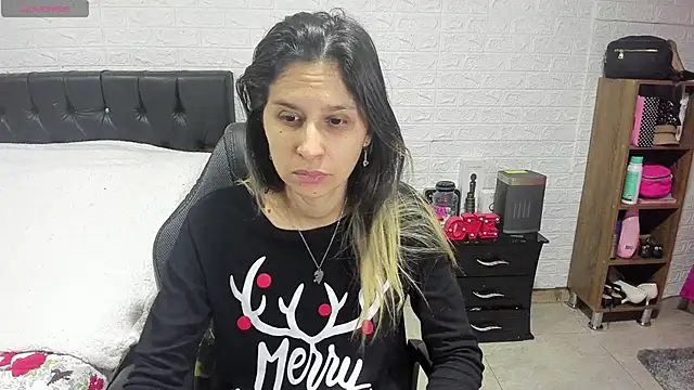 lauren ashlee online show from 12.31.24