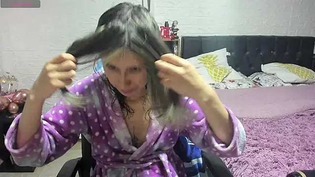 lauren ashlee online show from 02.19.25