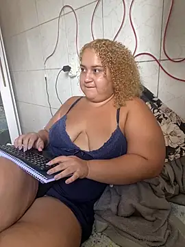 MinaBoss online show from 02.12.25