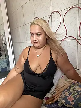 MinaBoss online show from 02.27.25