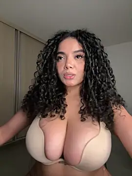 Mariecurl online show from 06.20.26