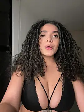 Mariecurl online show from 07.11.26