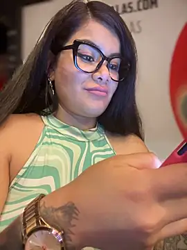 Insane Issa online show from 02.20.25