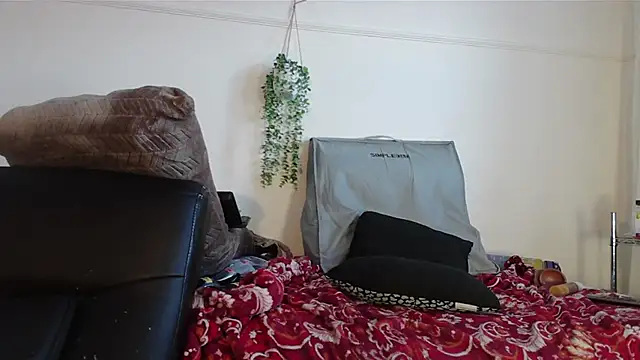 VANESSADDD online show from 02.21.25