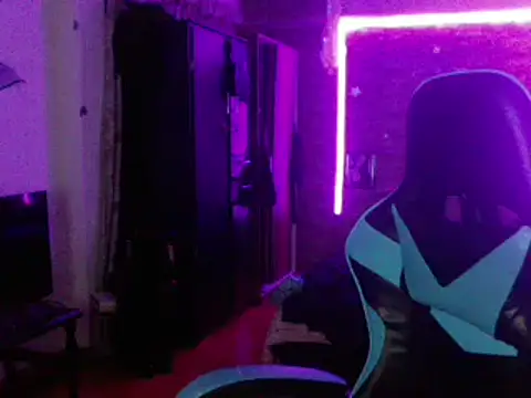 AngelaQueen  online show from 12.14.24