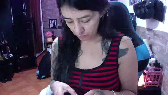 AngelaQueen  online show from 06.03.26
