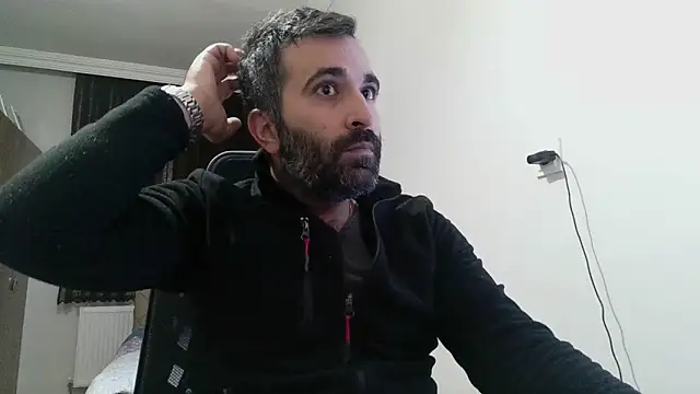 Snapshot of tgltplsr chatting on 01.09.25 tgltplsr online show from 01.09.25